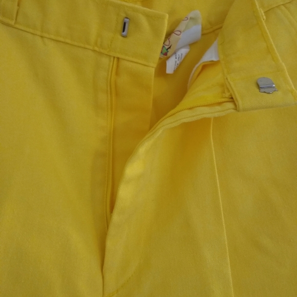 Vtg 80s Vibrant Yellow Shorts - Picture 7 of 8